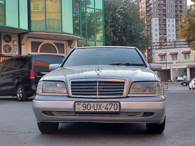 Mercedes C 180 1997, 239,455 km - 1.8 l - Bakı