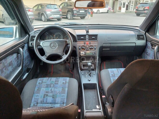 Mercedes C 180 1997, 239,455 km - 1.8 l - Bakı