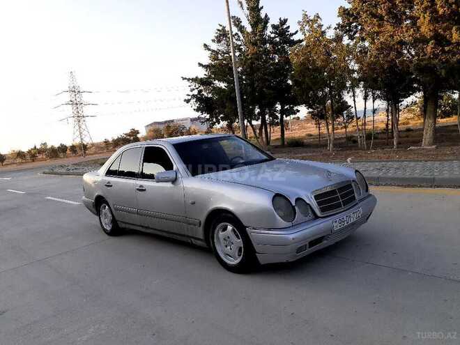 Mercedes E 230 1996, 379,000 km - 2.3 l - Sumqayıt