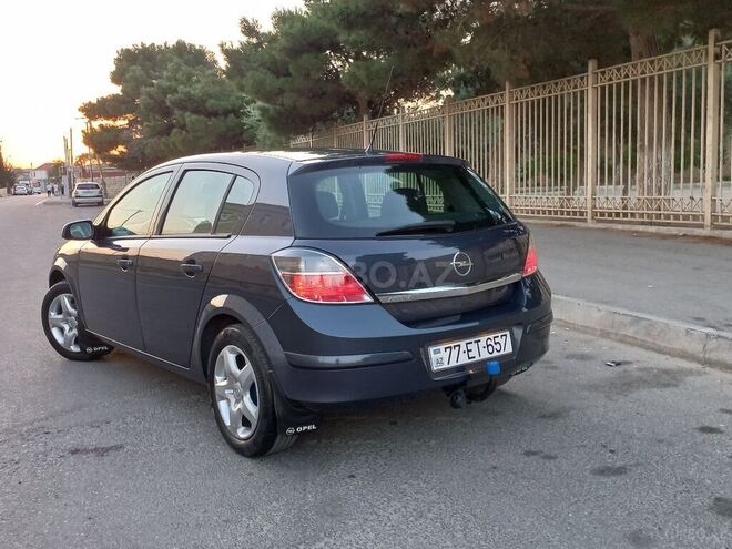 Opel Astra 2009, 175,000 km - 1.4 l - Bakı