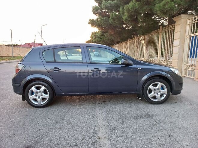 Opel Astra 2009, 175,000 km - 1.4 l - Bakı