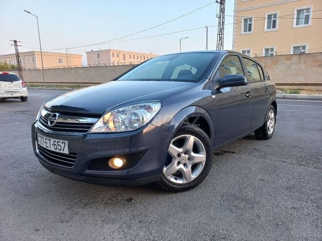 Opel Astra 2009, 175,000 km - 1.4 l - Bakı