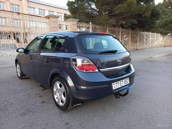 Opel Astra 2009, 175,000 km - 1.4 l - Bakı