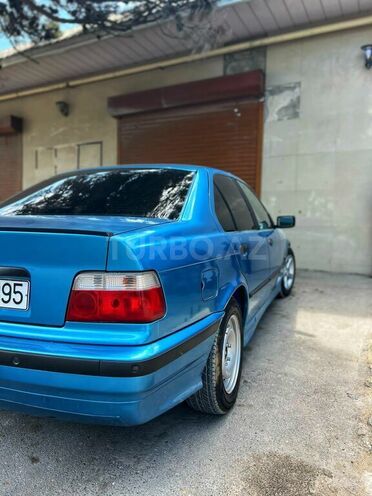 BMW 320 1995, 228,000 km - 2.0 l - Bakı