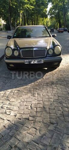 Mercedes E 230 1997, 410,547 km - 2.3 l - İmişli
