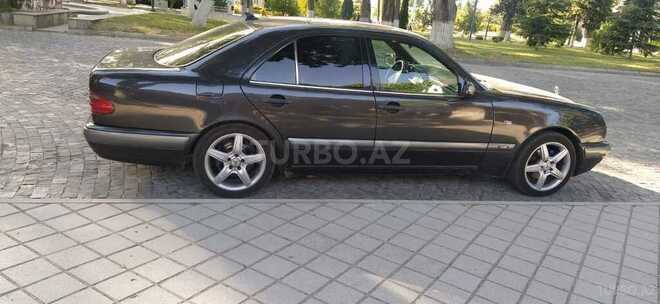 Mercedes E 230 1997, 410,547 km - 2.3 l - İmişli