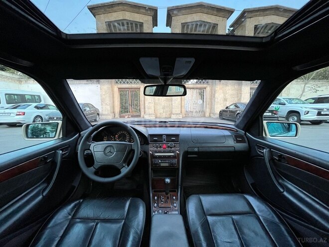 Mercedes C 240 2000, 180,000 km - 2.4 l - Bakı