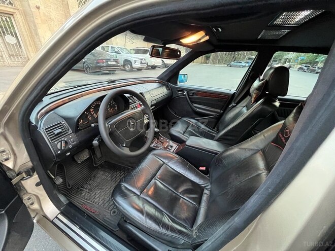 Mercedes C 240 2000, 180,000 km - 2.4 l - Bakı