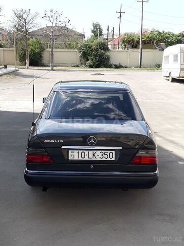 Mercedes E 220 1995, 600,000 km - 2.2 l - Bakı