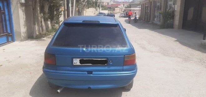 Opel Astra 1992, 350,000 km - 1.6 l - Bakı