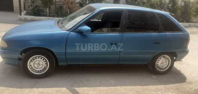Opel Astra 1992, 350,000 km - 1.6 l - Bakı