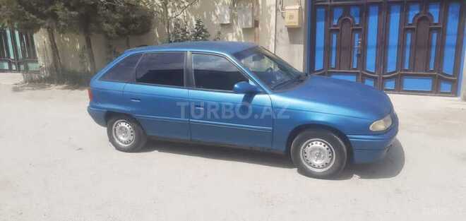 Opel Astra 1992, 350,000 km - 1.6 l - Bakı