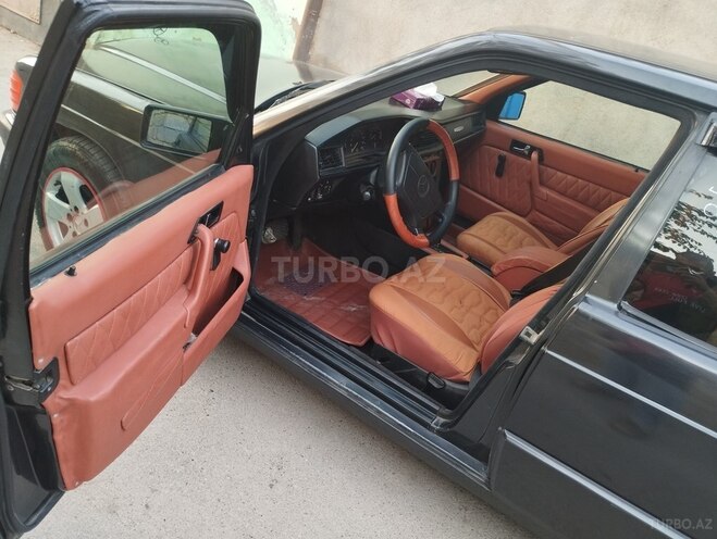 Mercedes 190 1991, 156,000 km - 2.0 l - Bakı
