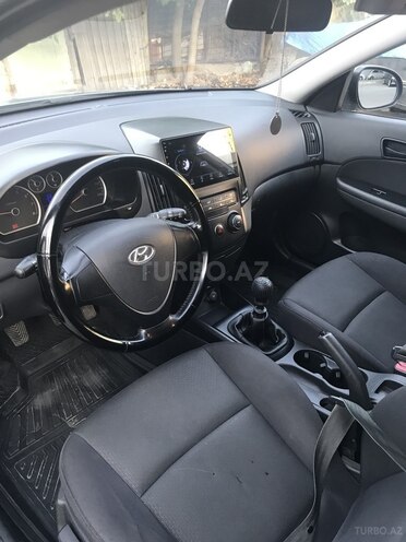 Hyundai i30 2007, 252,000 km - 1.4 l - Bakı