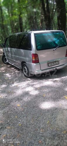 Mercedes Vito 2002, 586,324 km - 2.2 л - Zaqatala