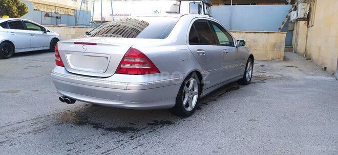 Mercedes C 200 2002, 214,000 km - 2.0 l - Bakı
