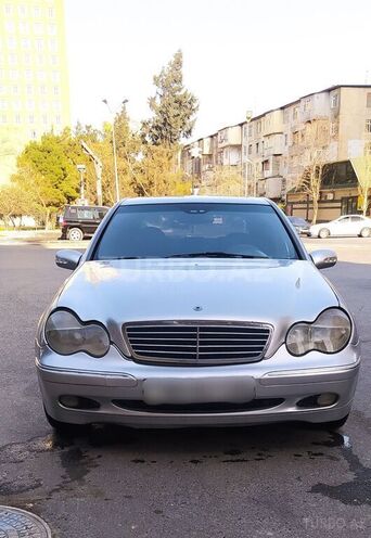 Mercedes C 200 2002, 214,000 km - 2.0 l - Bakı