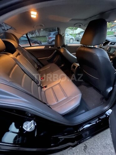 Volkswagen Jetta 2017, 71,500 km - 1.4 l - Bakı