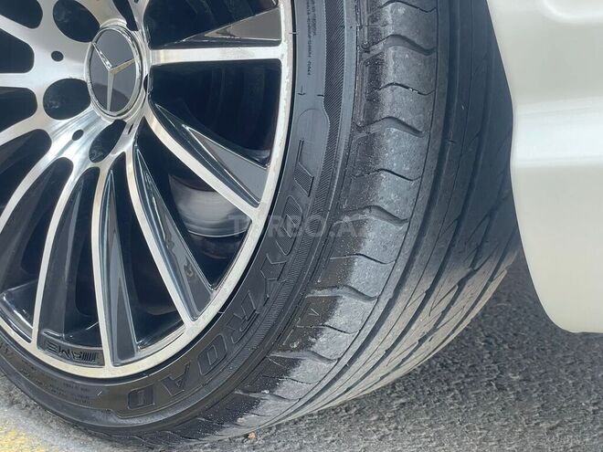 Mercedes E 240 2003, 295,000 km - 2.6 л - Bakı