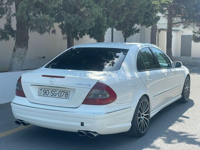 Mercedes E 240 2003, 295,000 km - 2.6 л - Bakı