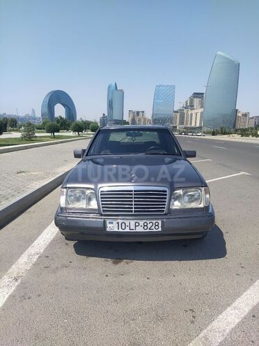 Mercedes E 220 1994, 502,205 km - 2.2 l - Bakı
