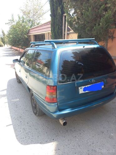 Opel Astra 1996, 310,000 km - 1.6 л - Bakı