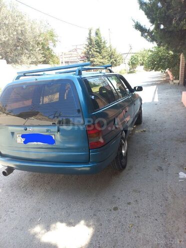 Opel Astra 1996, 310,000 km - 1.6 л - Bakı
