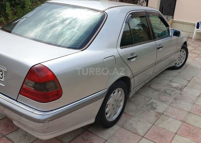 Mercedes C 200 1997, 266,000 km - 2.0 l - Xırdalan