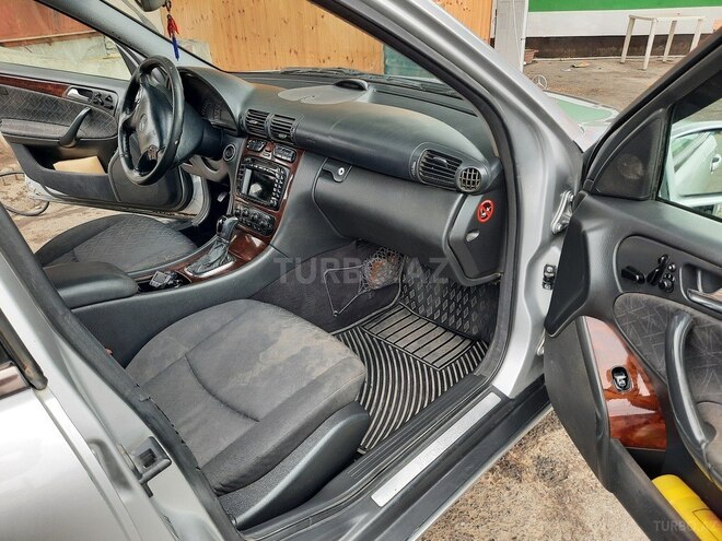 Mercedes C 200 2000, 402,000 km - 2.0 l - Zərdab