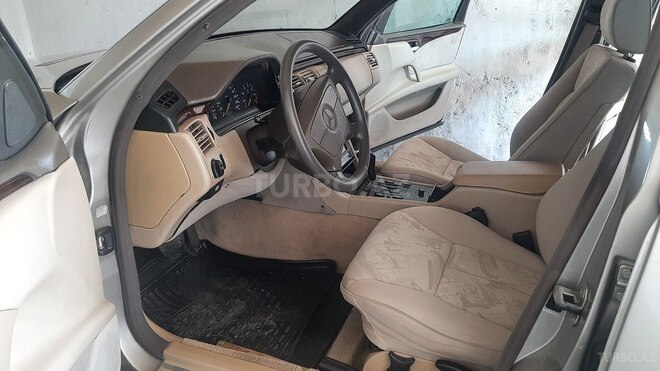 Mercedes E 230 1997, 350,000 km - 2.3 l - Bakı