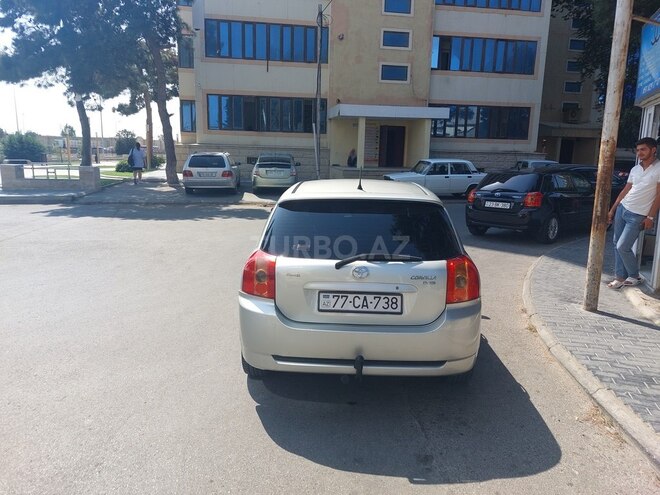 Toyota Corolla 2005, 240,000 km - 2.0 l - Bakı