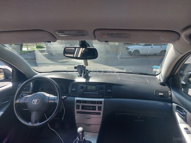 Toyota Corolla 2005, 240,000 km - 2.0 l - Bakı
