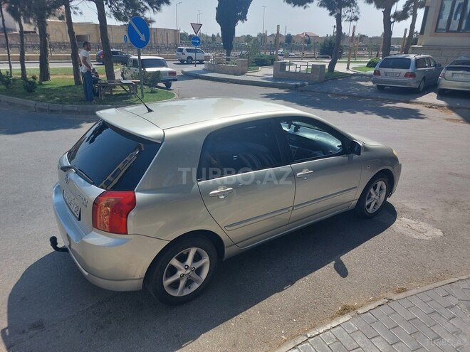 Toyota Corolla 2005, 240,000 km - 2.0 l - Bakı
