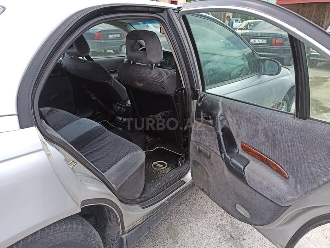 Opel Omega 1997, 246,000 km - 2.0 l - Gəncə