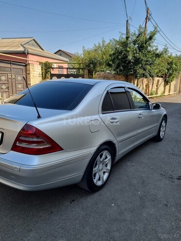 Mercedes C 270 2001, 388,633 km - 2.7 л - Bakı