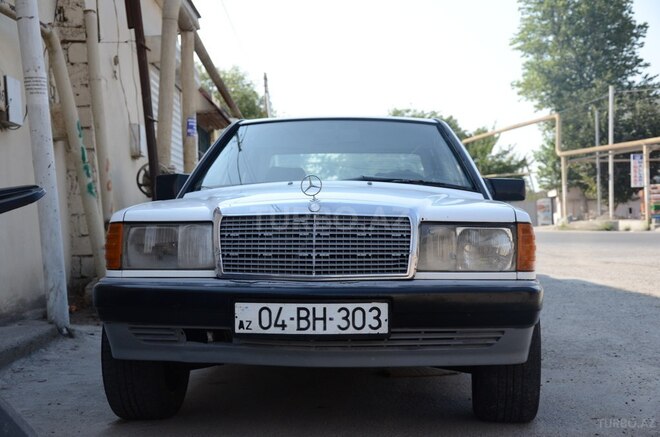 Mercedes 190 1991, 270,000 km - 1.8 л - Bakı