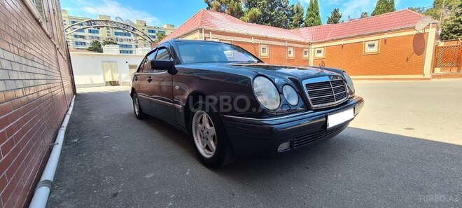 Mercedes E 230 1996, 399,000 km - 2.3 l - Bakı