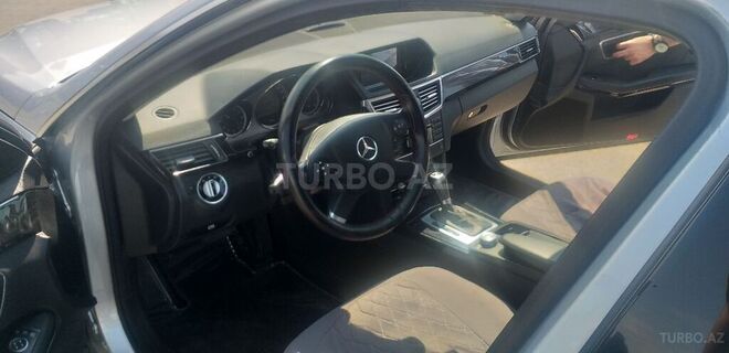 Mercedes E 200 2010, 73,200 km - 1.8 л - Bakı