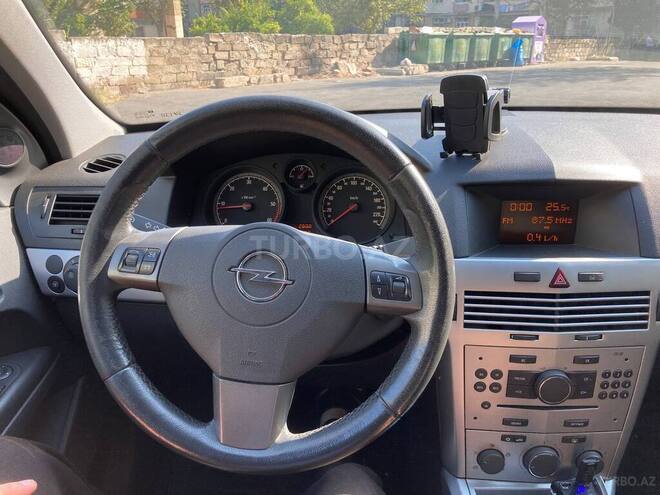 Opel Astra 2010, 221,000 km - 1.3 l - Bakı