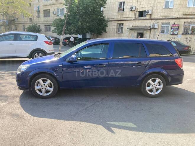 Opel Astra 2010, 221,000 km - 1.3 l - Bakı