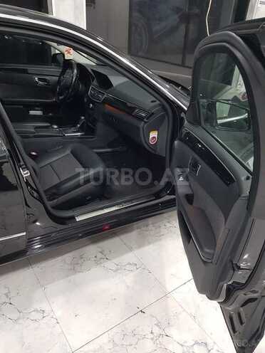 Mercedes E 220 2010, 286,000 km - 2.2 l - Bakı
