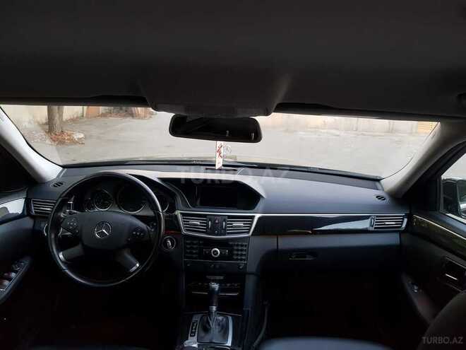 Mercedes E 220 2010, 286,000 km - 2.2 l - Bakı