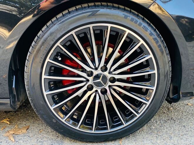 Mercedes E 220 2013, 298,000 km - 2.2 l - Bakı