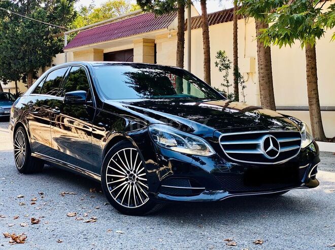 Mercedes E 220 2013, 298,000 km - 2.2 l - Bakı