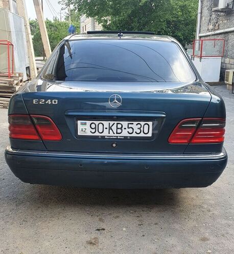 Mercedes E 240 1998, 470,000 km - 2.4 l - Bərdə
