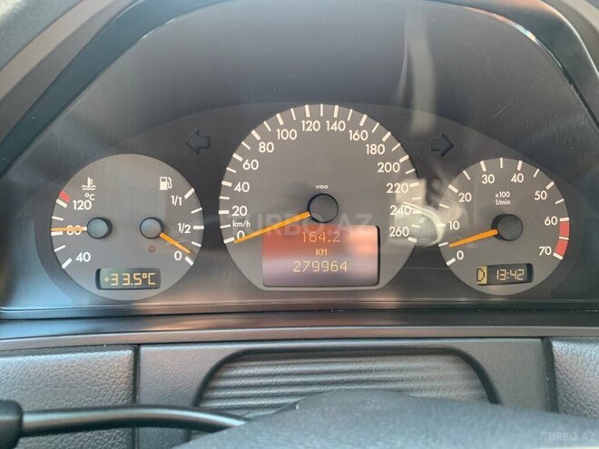 Mercedes E 280 2000, 280,000 km - 2.8 л - Bakı