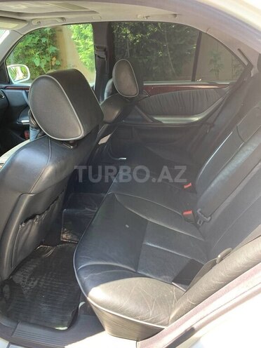 Mercedes E 280 2000, 280,000 km - 2.8 л - Bakı