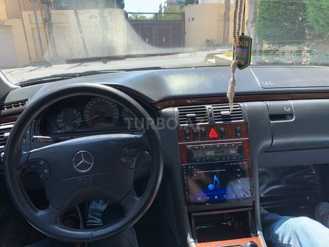 Mercedes E 280 2000, 280,000 km - 2.8 л - Bakı
