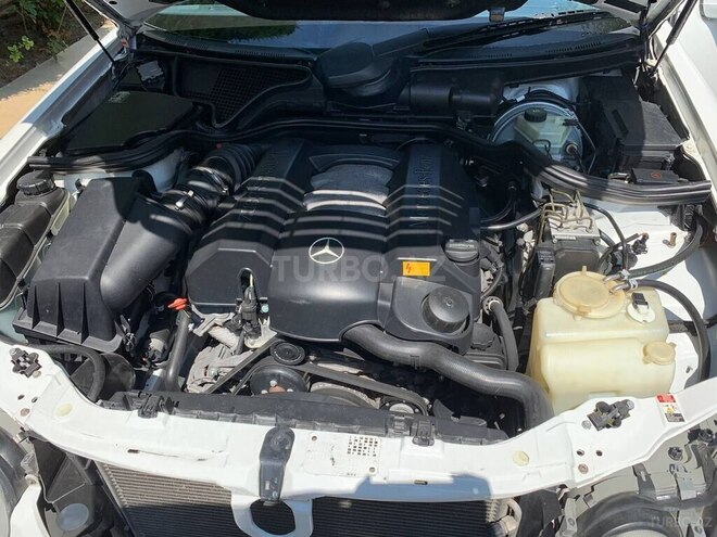 Mercedes E 280 2000, 280,000 km - 2.8 л - Bakı