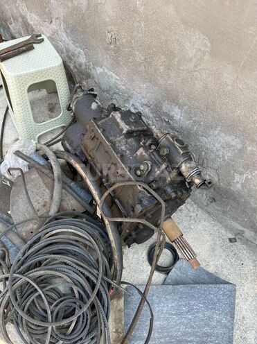 Mitsubishi  1996, 403,000 km - 12.0 л - Bakı